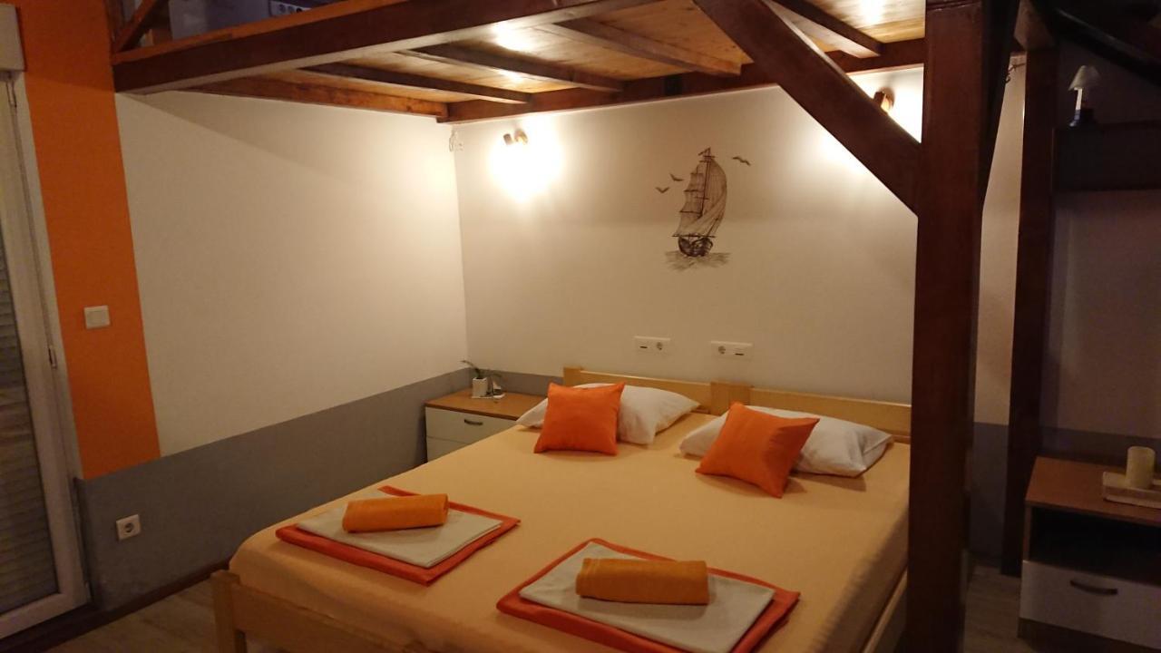 Apartment Lid Omiš Buitenkant foto